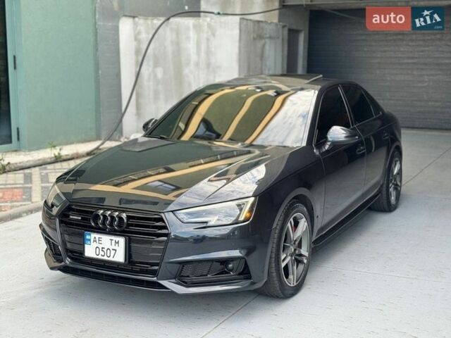 Синій Ауді А4, об'ємом двигуна 1.98 л та пробігом 155 тис. км за 19000 $, фото 1 на Automoto.ua