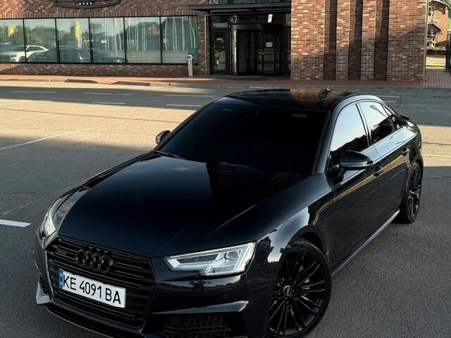 Синій Ауді А4, об'ємом двигуна 2 л та пробігом 137 тис. км за 19999 $, фото 1 на Automoto.ua
