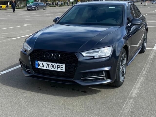 Синий Ауди А4, объемом двигателя 1.98 л и пробегом 174 тыс. км за 17600 $, фото 1 на Automoto.ua