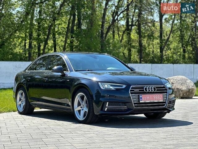Синий Ауди А4, объемом двигателя 2 л и пробегом 214 тыс. км за 16800 $, фото 1 на Automoto.ua