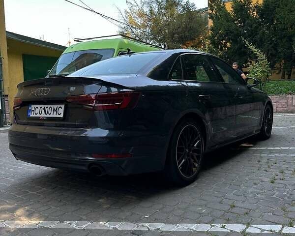 Синий Ауди А4, объемом двигателя 1.98 л и пробегом 125 тыс. км за 17800 $, фото 1 на Automoto.ua