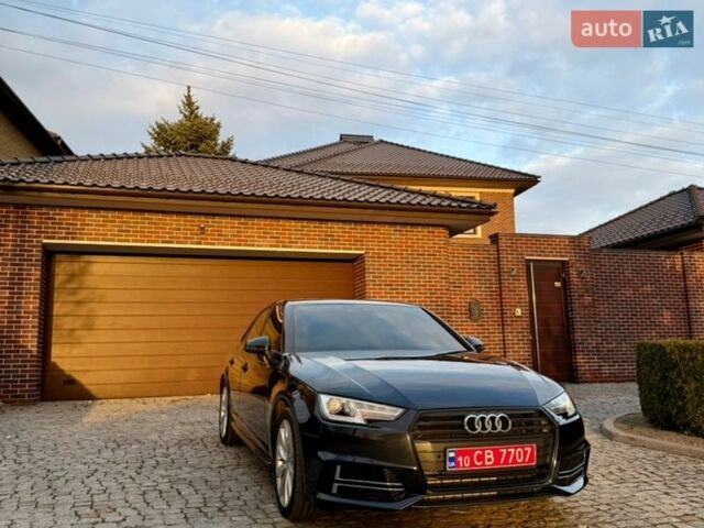 Синій Ауді А4, об'ємом двигуна 1.98 л та пробігом 171 тис. км за 18000 $, фото 1 на Automoto.ua