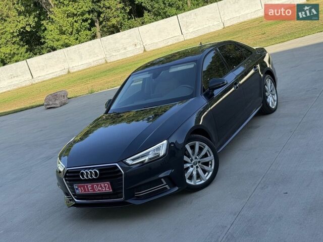 Синий Ауди А4, объемом двигателя 2 л и пробегом 54 тыс. км за 19999 $, фото 1 на Automoto.ua
