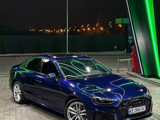 Синій Ауді А4, об'ємом двигуна 1.98 л та пробігом 110 тис. км за 30000 $, фото 1 на Automoto.ua
