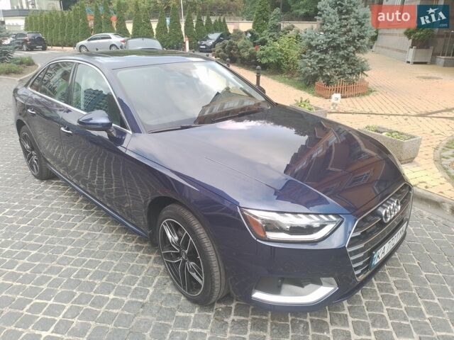 Синий Ауди А4, объемом двигателя 1.98 л и пробегом 10 тыс. км за 31500 $, фото 1 на Automoto.ua