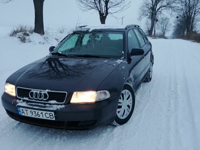 Синій Ауді А4, об'ємом двигуна 1.8 л та пробігом 400 тис. км за 2700 $, фото 1 на Automoto.ua