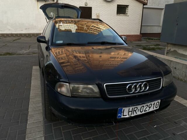 Синий Ауди А4, объемом двигателя 1.9 л и пробегом 379 тыс. км за 2500 $, фото 1 на Automoto.ua