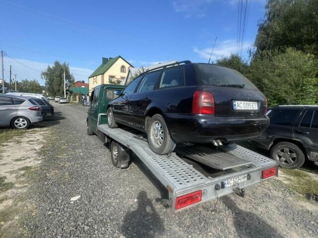 Синій Ауді А4, об'ємом двигуна 2 л та пробігом 268 тис. км за 3100 $, фото 1 на Automoto.ua