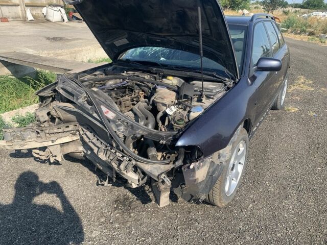 Синій Ауді А4, об'ємом двигуна 1.9 л та пробігом 400 тис. км за 801 $, фото 1 на Automoto.ua