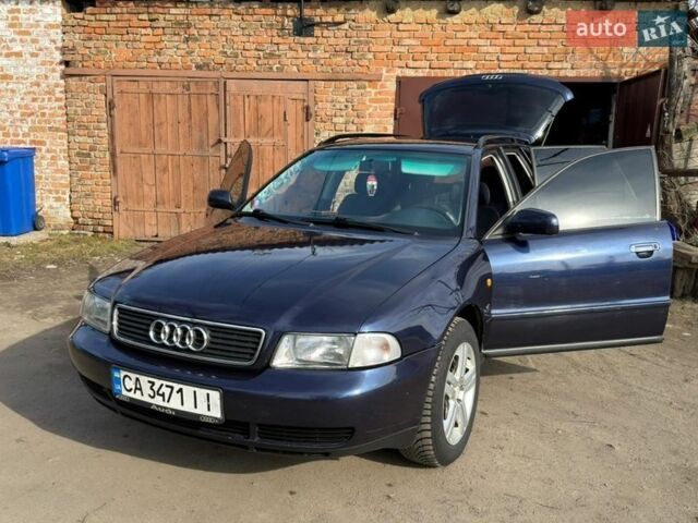 Синий Ауди А4, объемом двигателя 1.9 л и пробегом 450 тыс. км за 3950 $, фото 1 на Automoto.ua