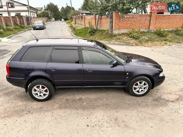 Синій Ауді А4, об'ємом двигуна 1.9 л та пробігом 400 тис. км за 4000 $, фото 1 на Automoto.ua