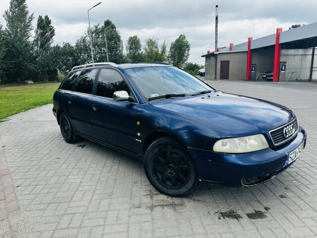 Синій Ауді А4, об'ємом двигуна 2.5 л та пробігом 425 тис. км за 1500 $, фото 1 на Automoto.ua