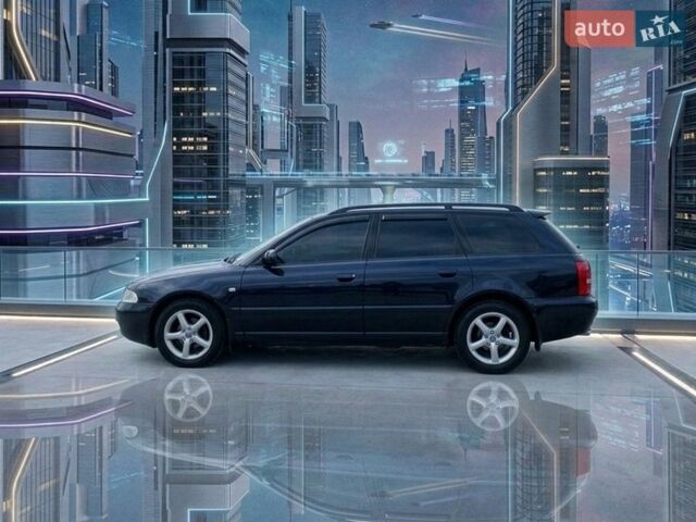 Синий Ауди А4, объемом двигателя 1.8 л и пробегом 310 тыс. км за 5700 $, фото 1 на Automoto.ua