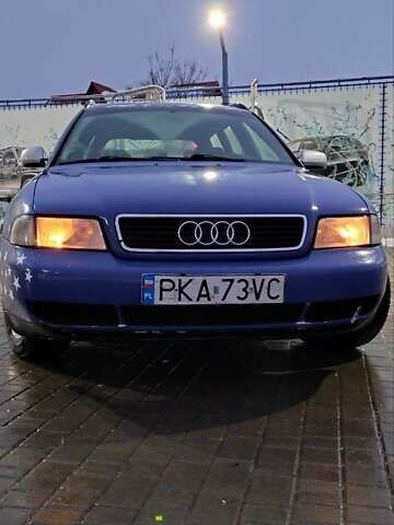 Синій Ауді А4, об'ємом двигуна 2.5 л та пробігом 280 тис. км за 1500 $, фото 1 на Automoto.ua