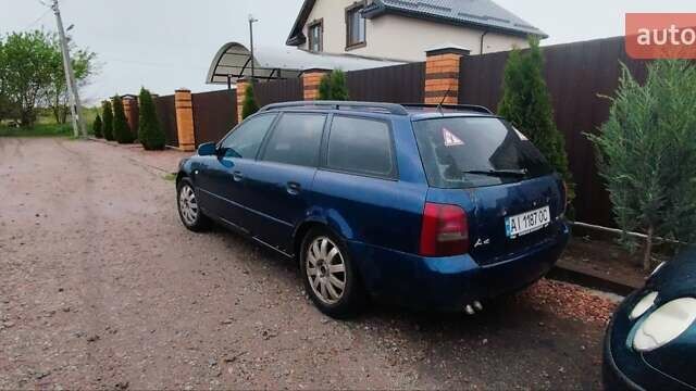 Синій Ауді А4, об'ємом двигуна 1.9 л та пробігом 400 тис. км за 3000 $, фото 1 на Automoto.ua
