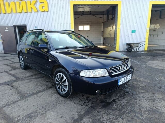Синий Ауди А4, объемом двигателя 1.9 л и пробегом 333 тыс. км за 1600 $, фото 1 на Automoto.ua