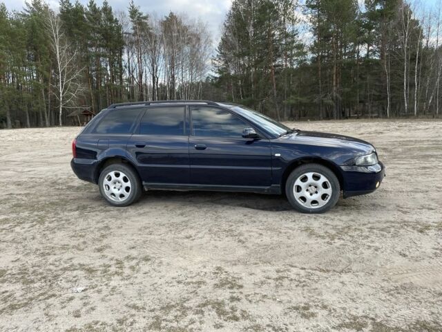 Синий Ауди А4, объемом двигателя 1.9 л и пробегом 350 тыс. км за 4200 $, фото 1 на Automoto.ua