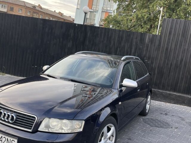Синий Ауди А4, объемом двигателя 2.5 л и пробегом 375 тыс. км за 2399 $, фото 1 на Automoto.ua