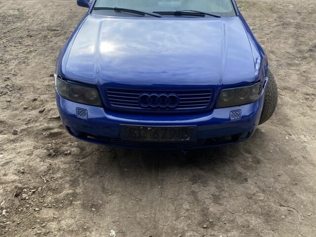Синій Ауді А4, об'ємом двигуна 0 л та пробігом 10 тис. км за 2000 $, фото 1 на Automoto.ua