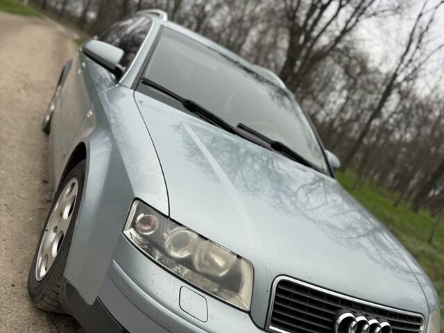 Синий Ауди А4, объемом двигателя 2.5 л и пробегом 360 тыс. км за 5000 $, фото 1 на Automoto.ua