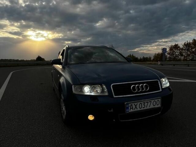 Синий Ауди А4, объемом двигателя 2.5 л и пробегом 427 тыс. км за 3700 $, фото 1 на Automoto.ua