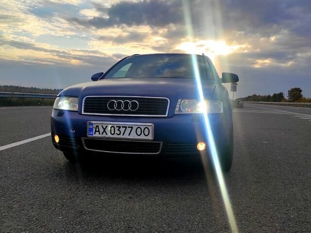 Синий Ауди А4, объемом двигателя 2.5 л и пробегом 0 тыс. км за 4000 $, фото 1 на Automoto.ua