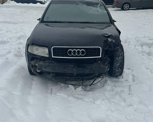 Синий Ауди А4, объемом двигателя 1.6 л и пробегом 328 тыс. км за 2499 $, фото 1 на Automoto.ua