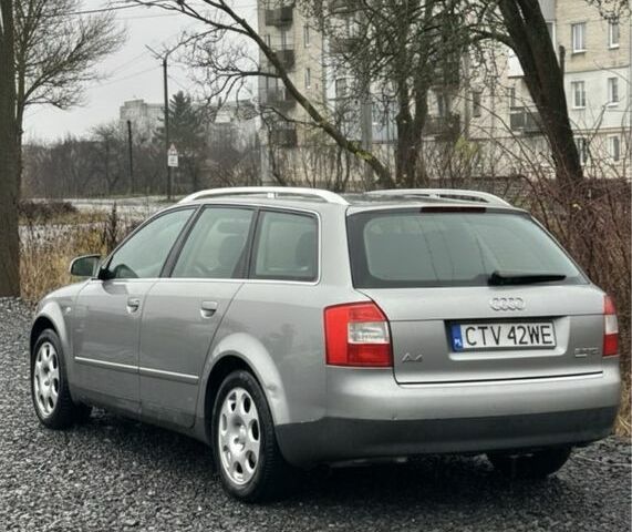 Синий Ауди А4, объемом двигателя 2.5 л и пробегом 290 тыс. км за 2400 $, фото 1 на Automoto.ua