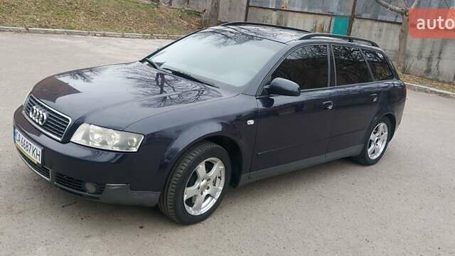 Синій Ауді А4, об'ємом двигуна 2.5 л та пробігом 327 тис. км за 5100 $, фото 1 на Automoto.ua