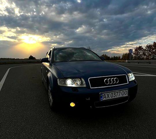 Синій Ауді А4, об'ємом двигуна 2.5 л та пробігом 0 тис. км за 2400 $, фото 1 на Automoto.ua
