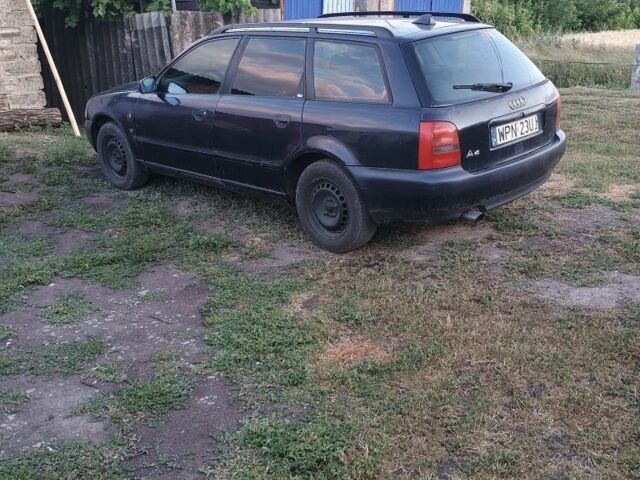 Синій Ауді А4, об'ємом двигуна 0 л та пробігом 134 тис. км за 1300 $, фото 1 на Automoto.ua