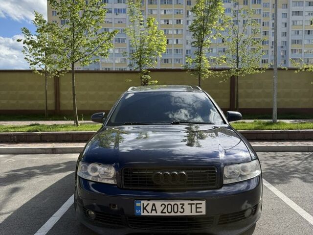Синий Ауди А4, объемом двигателя 2.5 л и пробегом 371 тыс. км за 4500 $, фото 1 на Automoto.ua