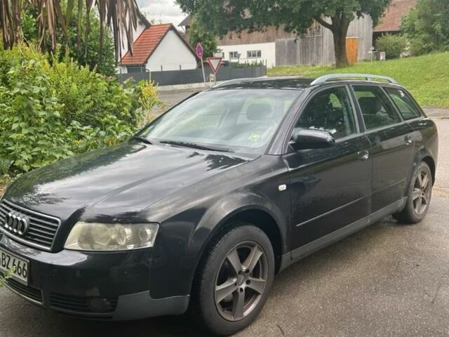 Синій Ауді А4, об'ємом двигуна 1.9 л та пробігом 300 тис. км за 1900 $, фото 1 на Automoto.ua