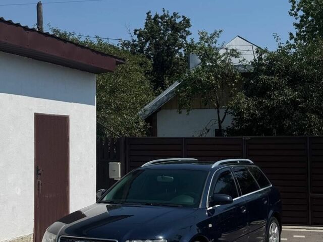 Синій Ауді А4, об'ємом двигуна 0 л та пробігом 360 тис. км за 4562 $, фото 1 на Automoto.ua
