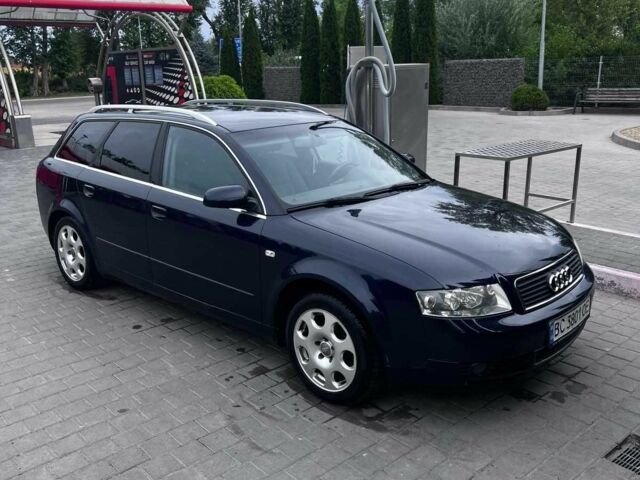 Синий Ауди А4, объемом двигателя 1.9 л и пробегом 320 тыс. км за 5317 $, фото 1 на Automoto.ua