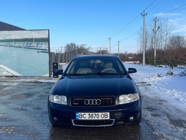 Синий Ауди А4, объемом двигателя 1.8 л и пробегом 320 тыс. км за 4500 $, фото 1 на Automoto.ua