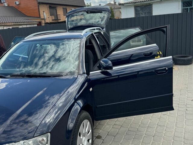 Синий Ауди А4, объемом двигателя 2 л и пробегом 280 тыс. км за 5300 $, фото 1 на Automoto.ua