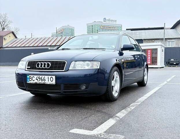 Синий Ауди А4, объемом двигателя 1.78 л и пробегом 308 тыс. км за 6200 $, фото 1 на Automoto.ua