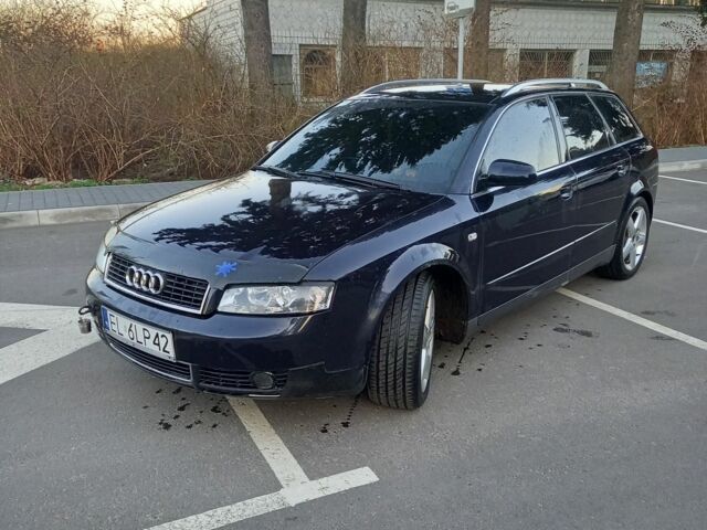 Синий Ауди А4, объемом двигателя 0 л и пробегом 299 тыс. км за 2500 $, фото 1 на Automoto.ua