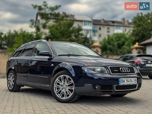 Синий Ауди А4, объемом двигателя 2.5 л и пробегом 335 тыс. км за 5950 $, фото 1 на Automoto.ua