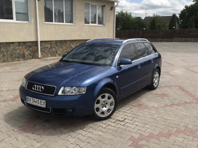 Синій Ауді А4, об'ємом двигуна 1.6 л та пробігом 187 тис. км за 5999 $, фото 1 на Automoto.ua
