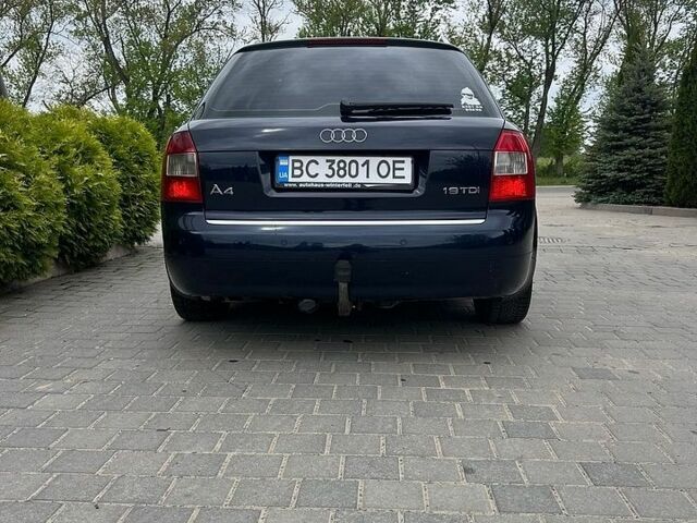 Синій Ауді А4, об'ємом двигуна 1.9 л та пробігом 317 тис. км за 5500 $, фото 1 на Automoto.ua