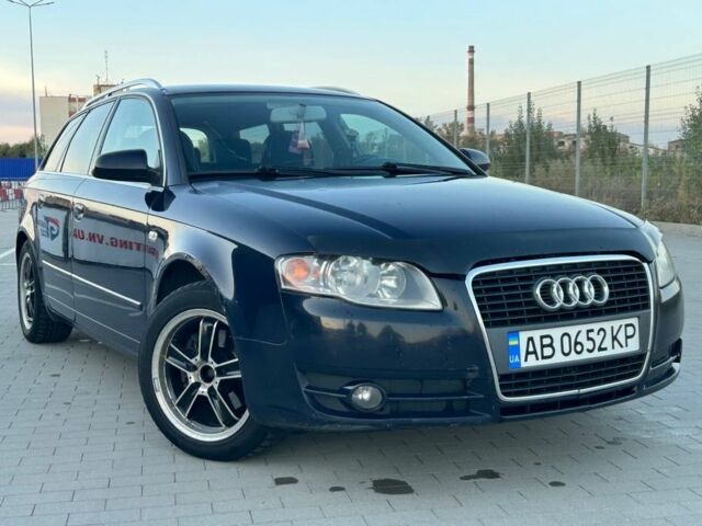 Синий Ауди А4, объемом двигателя 2 л и пробегом 328 тыс. км за 5500 $, фото 1 на Automoto.ua