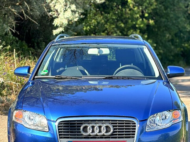 Синій Ауді А4, об'ємом двигуна 1.6 л та пробігом 237 тис. км за 7600 $, фото 1 на Automoto.ua