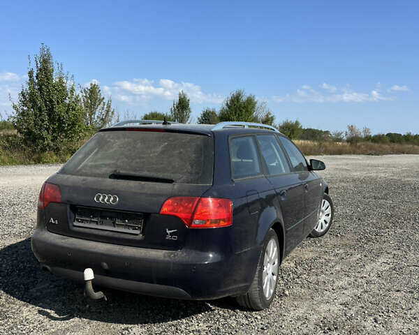 Синий Ауди А4, объемом двигателя 2 л и пробегом 250 тыс. км за 6900 $, фото 1 на Automoto.ua