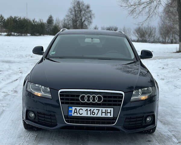 Синій Ауді А4, об'ємом двигуна 2.7 л та пробігом 250 тис. км за 9200 $, фото 1 на Automoto.ua