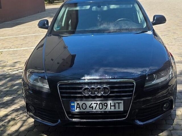 Синій Ауді А4, об'ємом двигуна 2.7 л та пробігом 309 тис. км за 8200 $, фото 1 на Automoto.ua