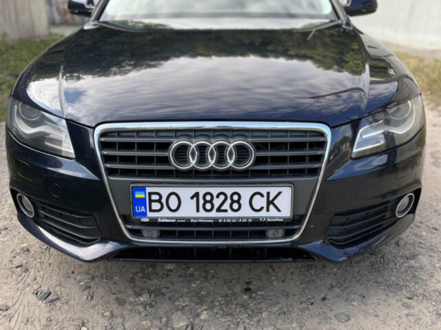 Синий Ауди А4, объемом двигателя 1.97 л и пробегом 300 тыс. км за 11000 $, фото 1 на Automoto.ua