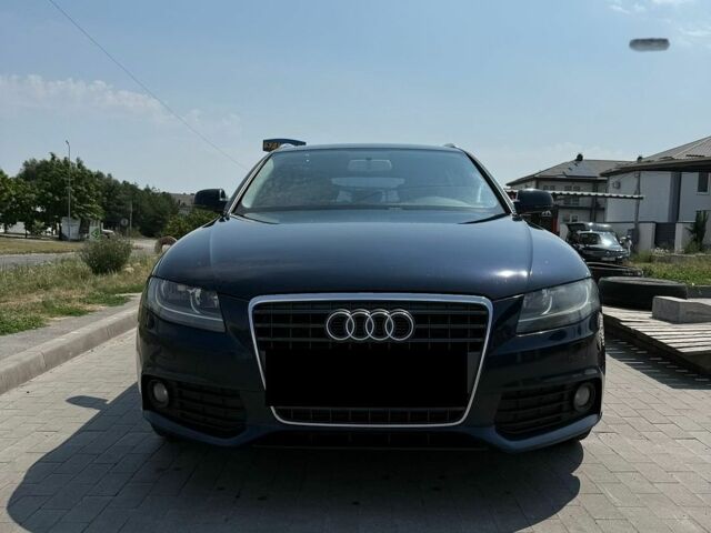 Синій Ауді А4, об'ємом двигуна 2 л та пробігом 324 тис. км за 9900 $, фото 1 на Automoto.ua