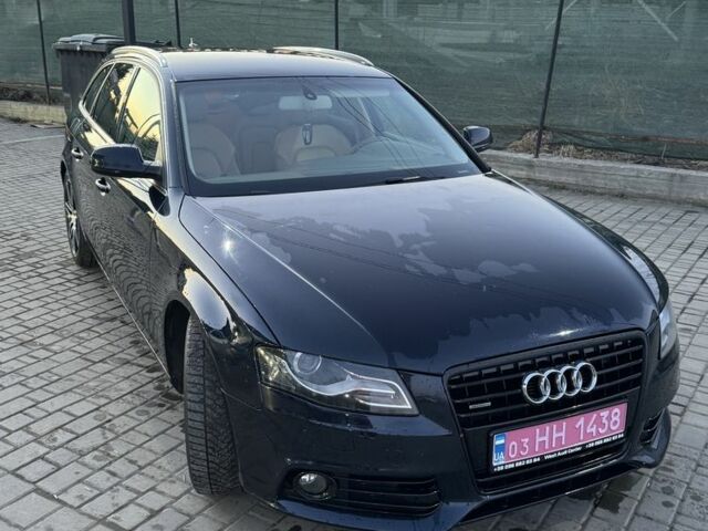 Синій Ауді А4, об'ємом двигуна 1.8 л та пробігом 229 тис. км за 8000 $, фото 1 на Automoto.ua